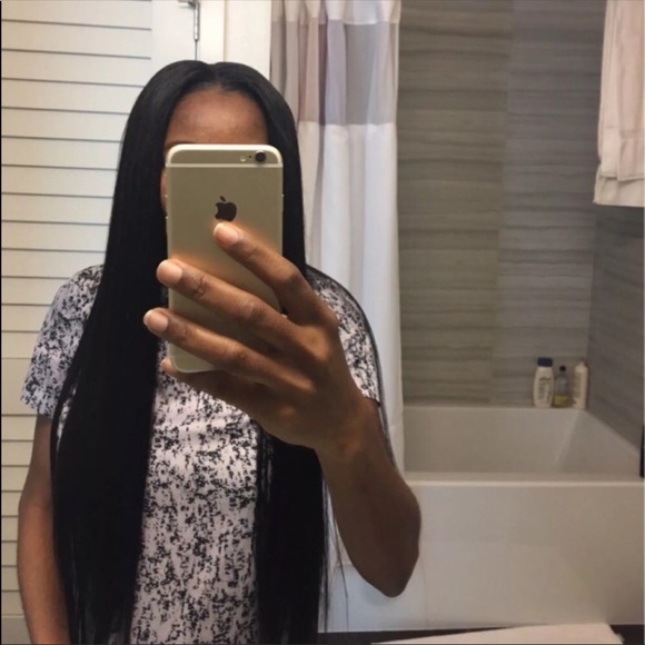 Long Straight Lace Front Wig - Picture 4 of 6